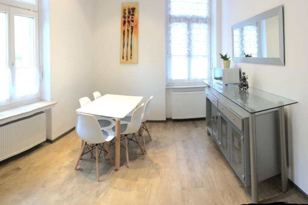 Apartmenthaus Am Bahnhof Detmold Exterior foto