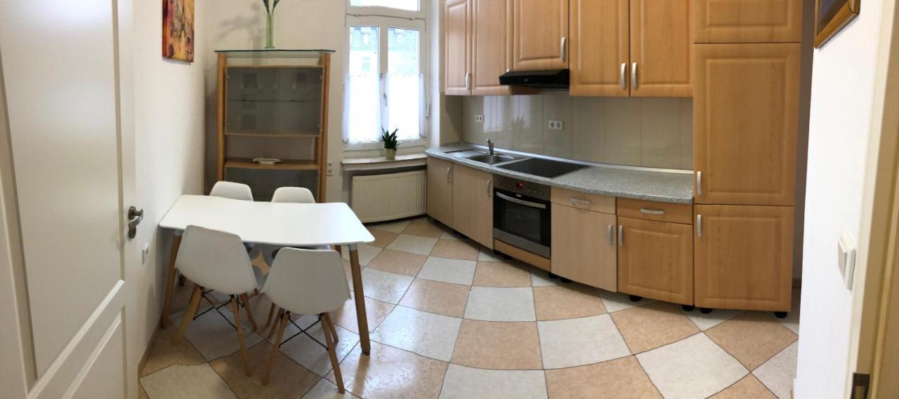Apartmenthaus Am Bahnhof Detmold Exterior foto