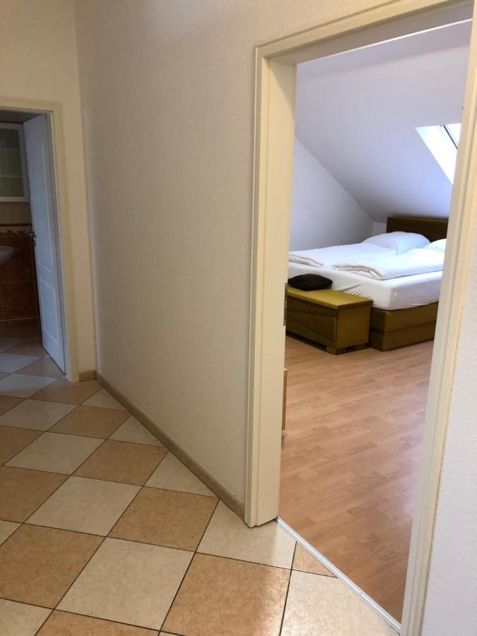 Apartmenthaus Am Bahnhof Detmold Exterior foto