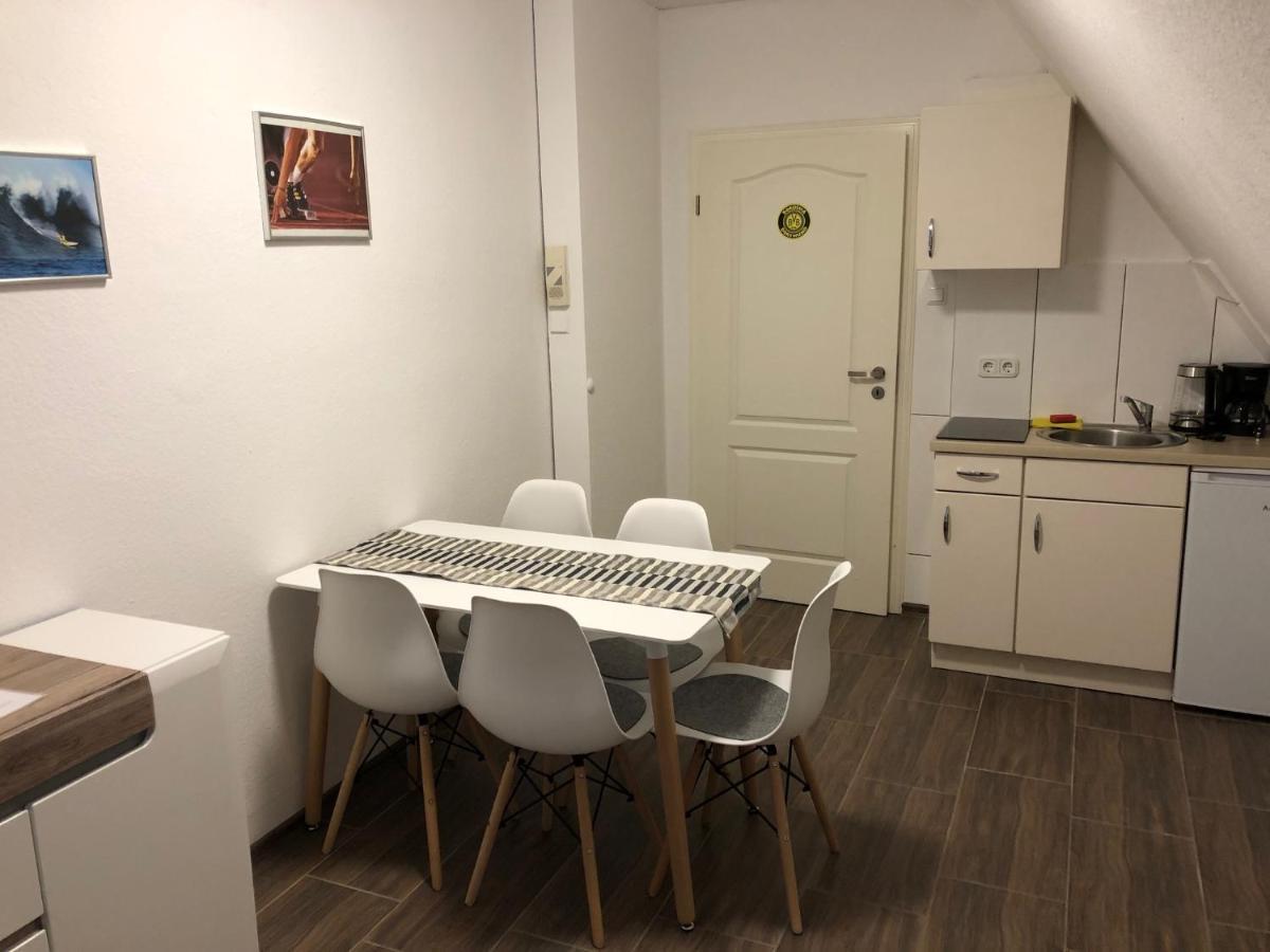 Apartmenthaus Am Bahnhof Detmold Exterior foto